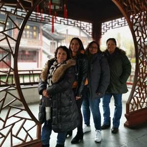 Meet your Posher, Lupi